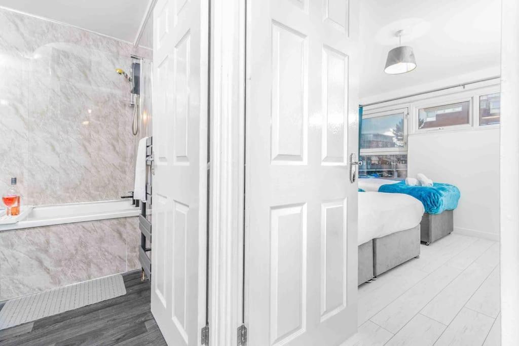 ✪Central✪6Bed✪ Parking✪Pool Table✪Private Patio ✪ Birmingham Eksteriør billede