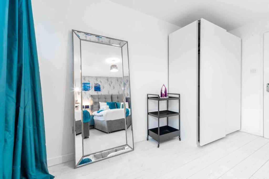 ✪Central✪6Bed✪ Parking✪Pool Table✪Private Patio ✪ Birmingham Eksteriør billede