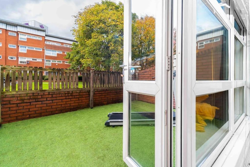 ✪Central✪6Bed✪ Parking✪Pool Table✪Private Patio ✪ Birmingham Eksteriør billede